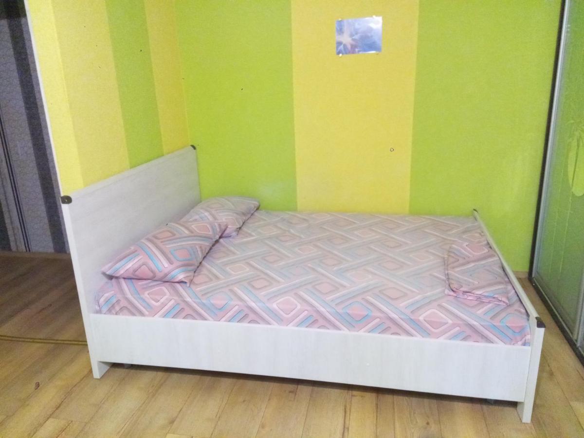 Район Деснянской Правды Apartment Cernihiv Exterior foto